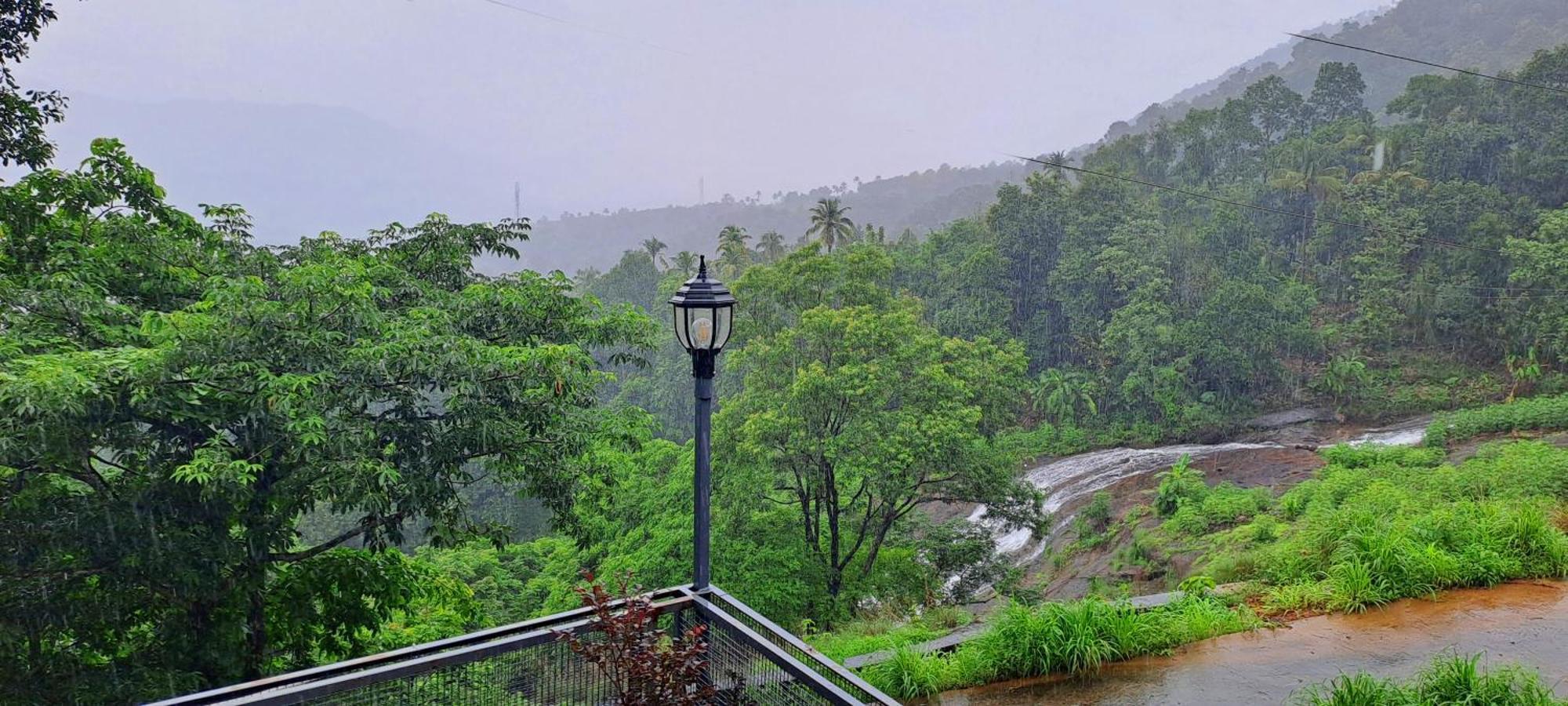 Mist Farm House Kudayattur 外观 照片